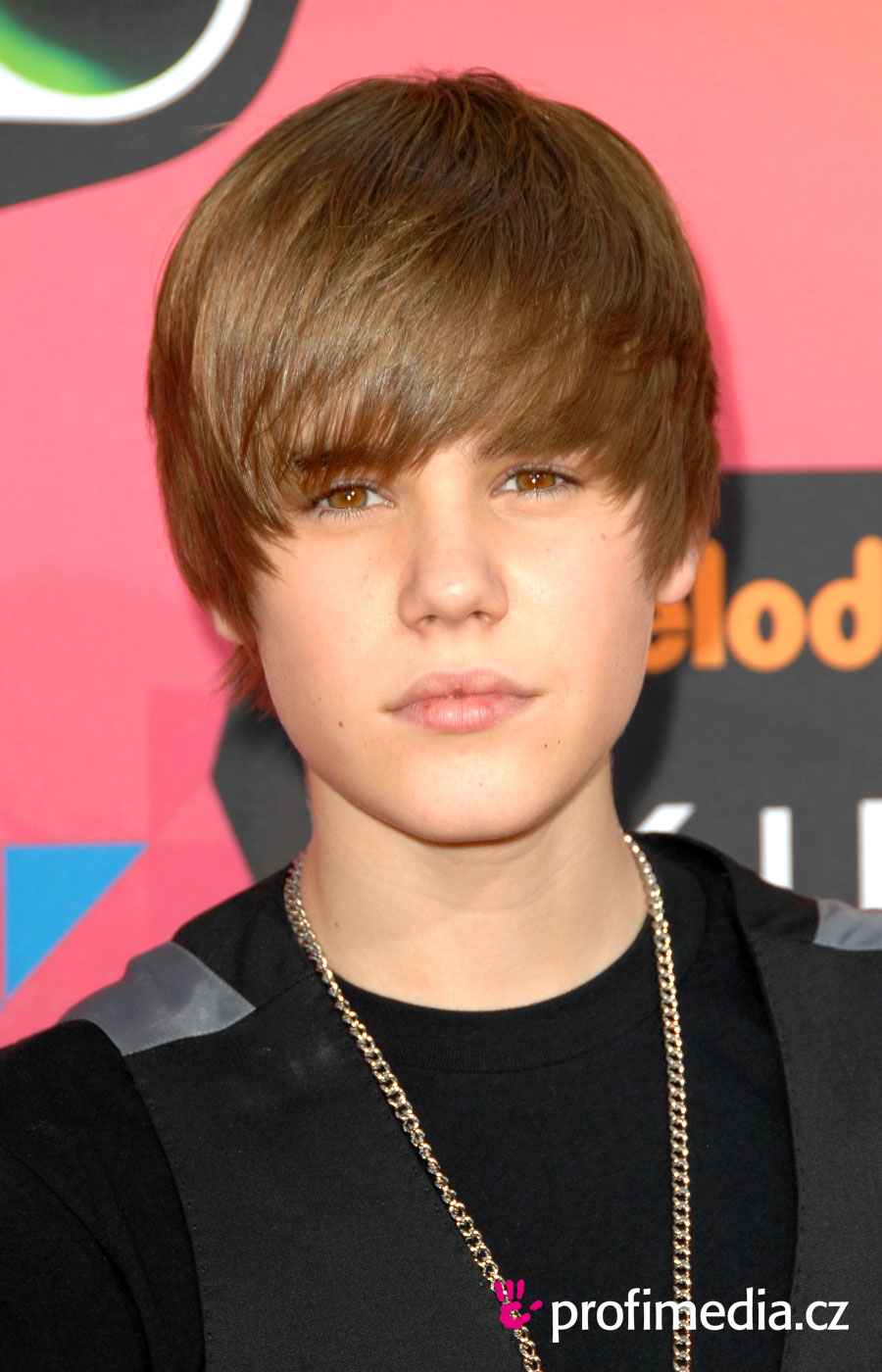 Justin Bieber  Hair Style on Prom Hairstyle   Justin Bieber   Justin Bieber