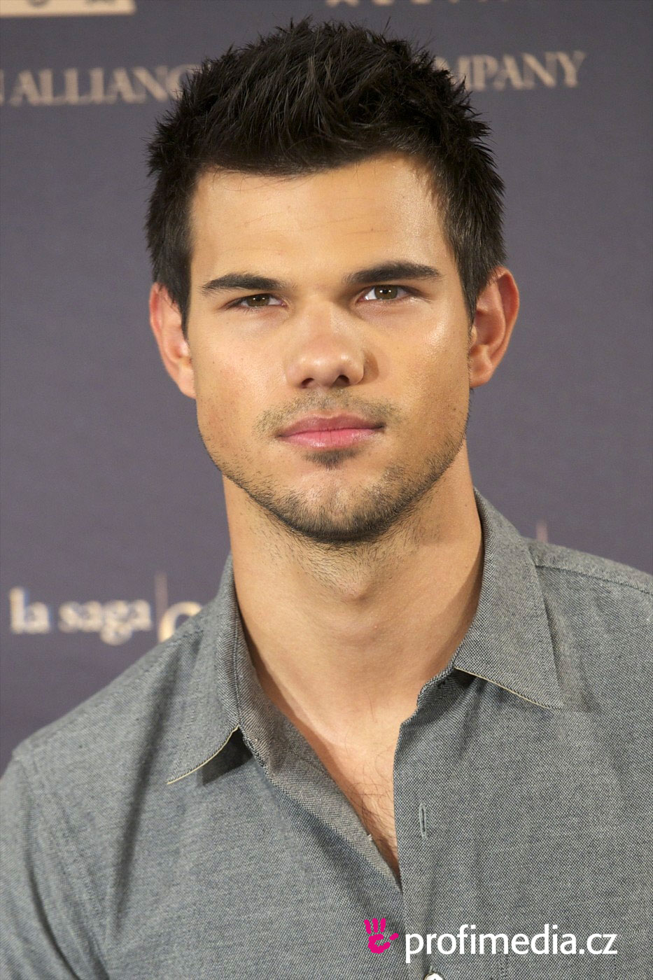Prom hairstyle - Taylor Lautner - Taylor Lautner
