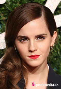Fryzury gwiazd - Emma Watson