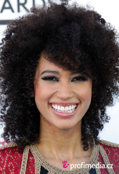 Coafurile vedetelor - Andy Allo