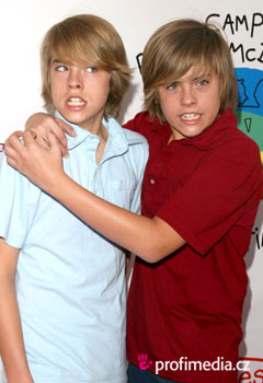 Coiffures de Stars - Dylan Sprouse