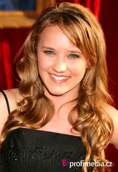 Acconciature delle star - Emily Osment