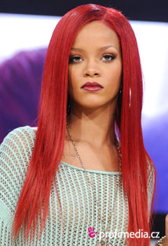 Fryzury gwiazd - Rihanna