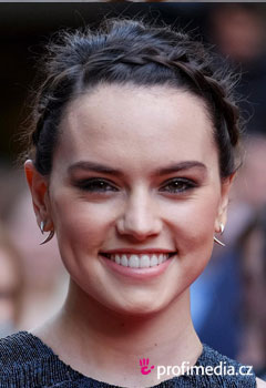 Acconciature delle star - Daisy Ridley