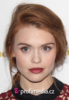 Acconciature delle star - Holland Roden