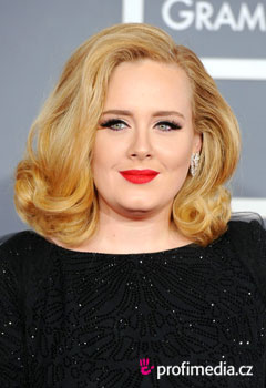 Peinados de famosas - Adele