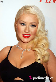 Peinados de famosas - Christina Aguilera