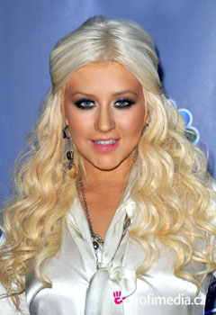 Coafurile vedetelor - Christina Aguilera