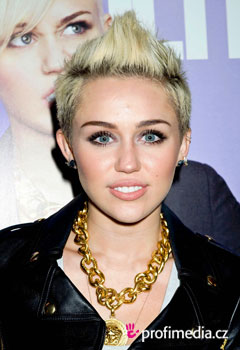 Sztárfrizurák - Miley Cyrus
