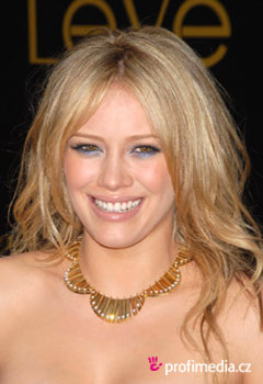 Peinados de famosas - Hilary Duff