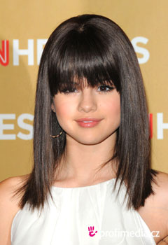 Účes celebrity - Selena Gomez - Selena Gomez
