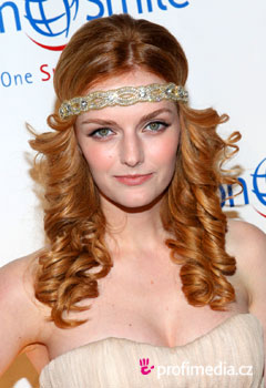 Acconciature delle star - Lydia Hearst