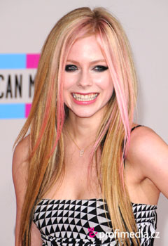 Sztárfrizurák - Avril Lavigne