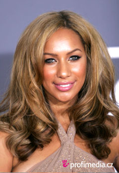 Peinados de famosas - Leona Lewis