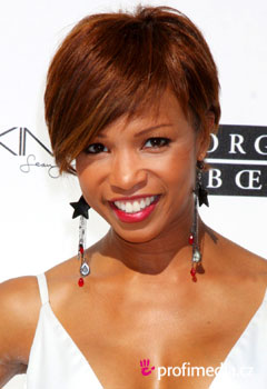 Acconciature delle star - Elise Neal