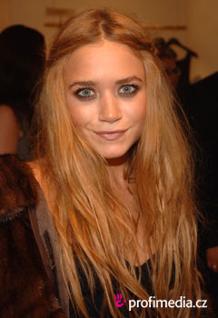 Účesy celebrit - Mary-Kate Olsen