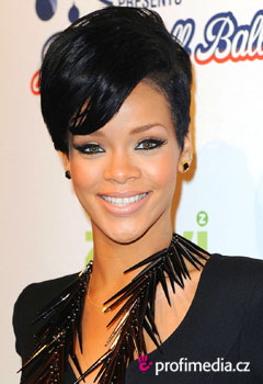 Promi-Frisuren - Rihanna
